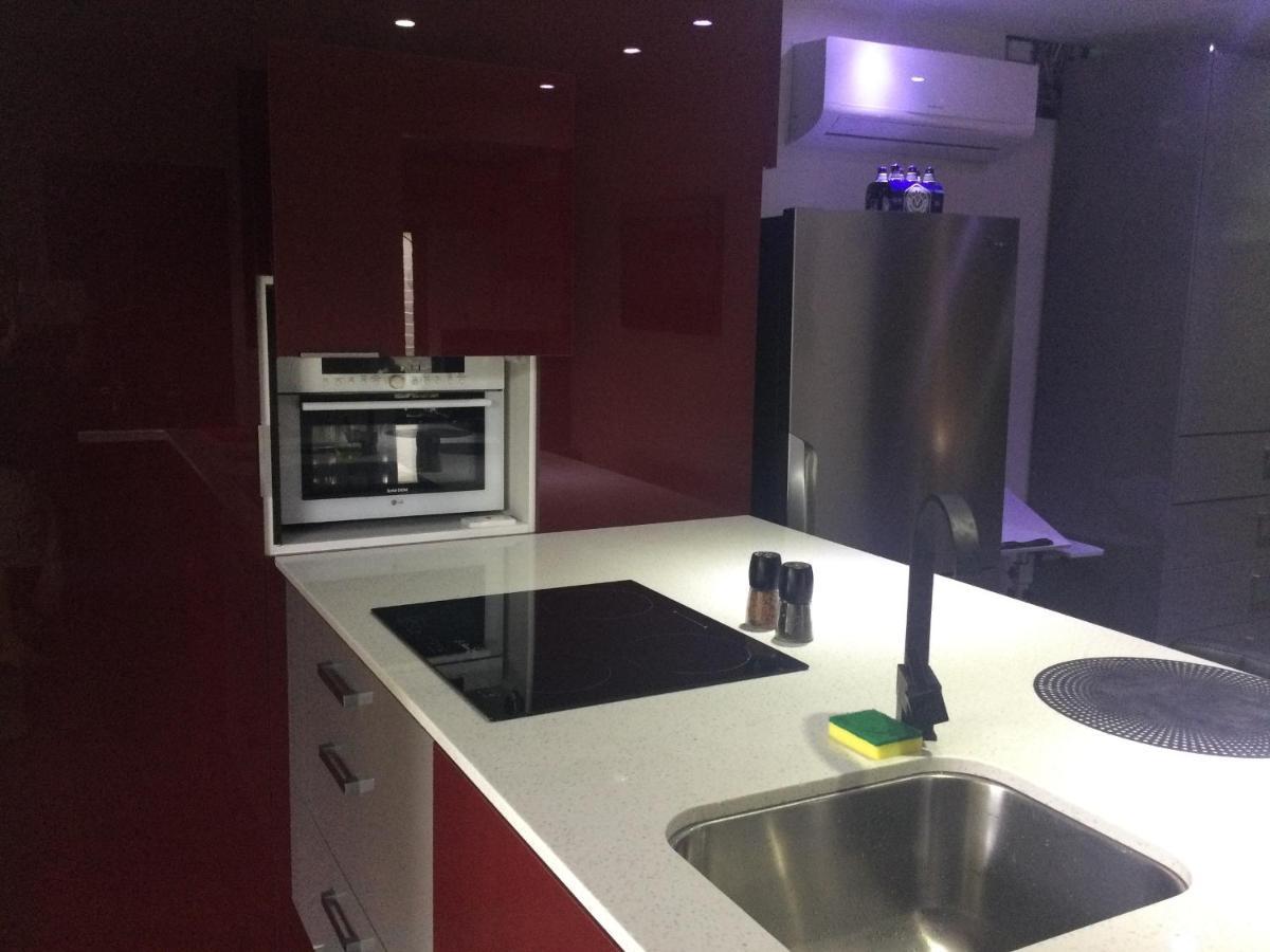 Southport-Dandar Apartment Gold Coast Bagian luar foto
