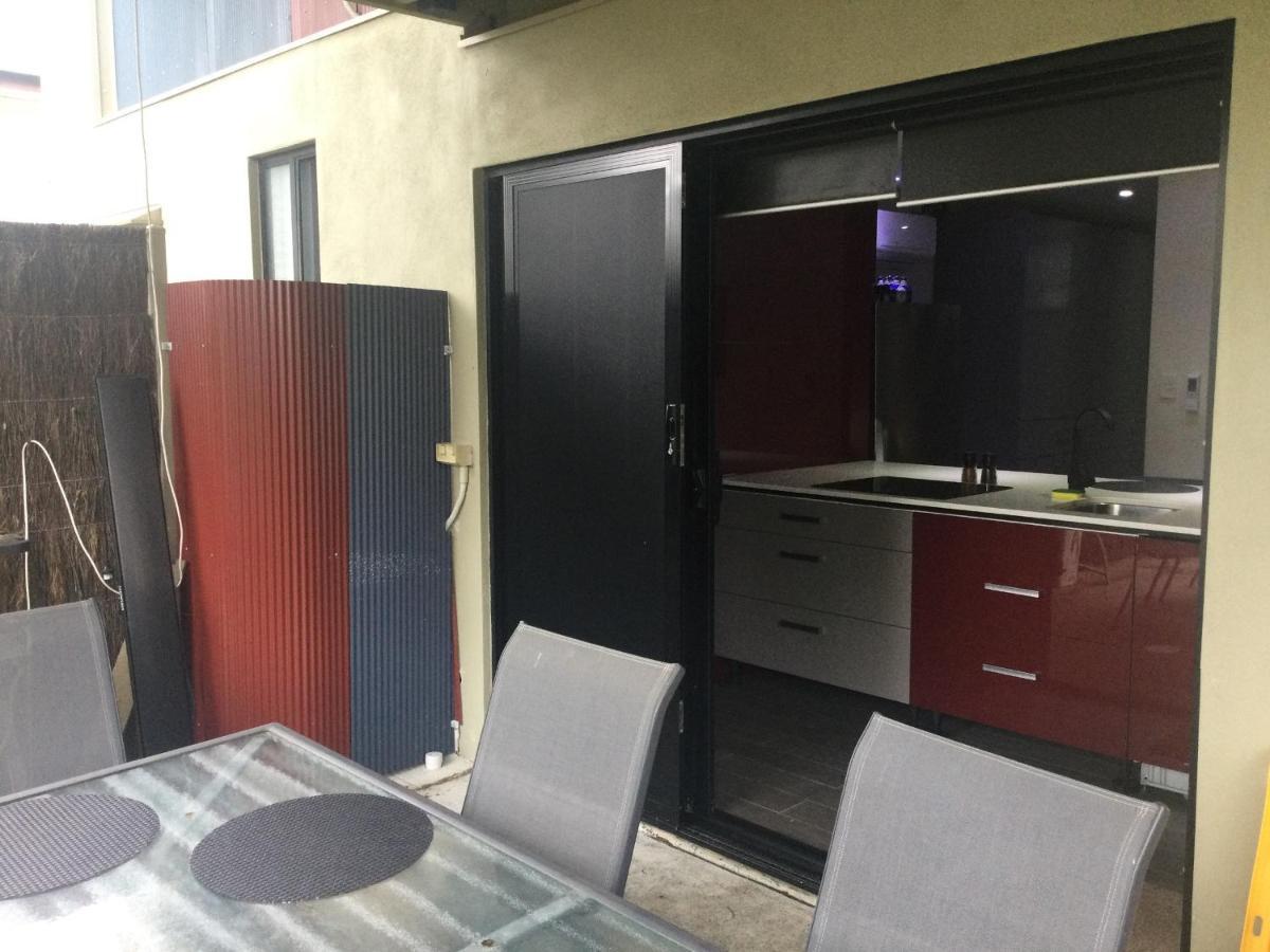 Southport-Dandar Apartment Gold Coast Bagian luar foto